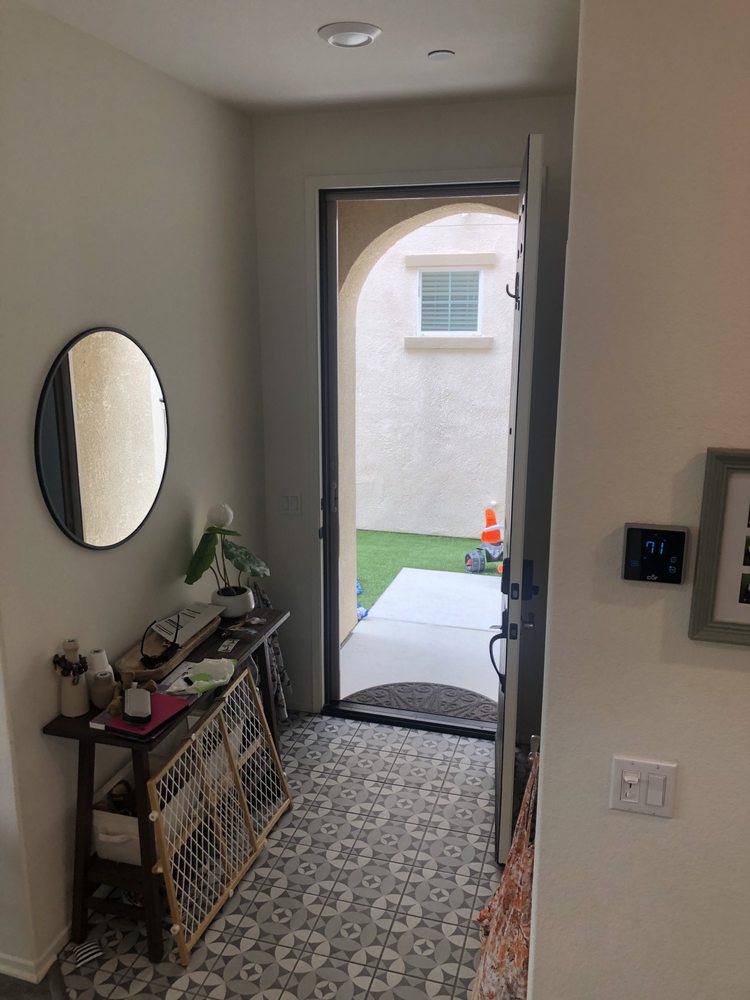 Photo of Mr. Window Screen