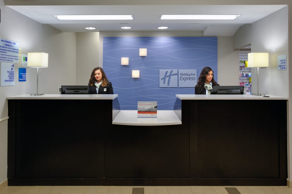 Photo of Holiday Inn Express & Suites Meadowlands Area