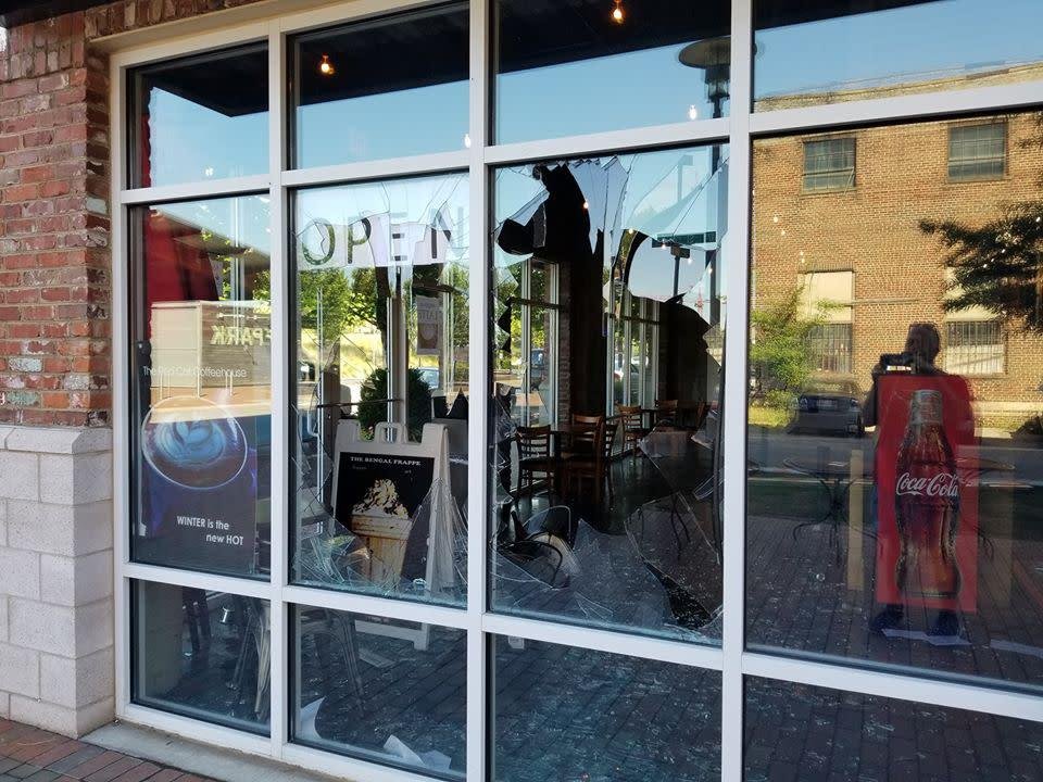Photo of A-1 Glass & Mirror