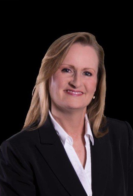 Photo of Robyn Stokes - Top Flite Financial