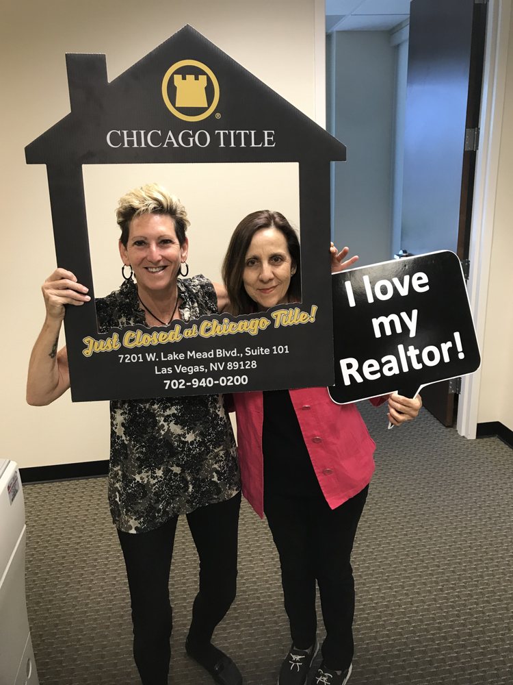 Photo of Sandy Margolin - Urban Nest Realty