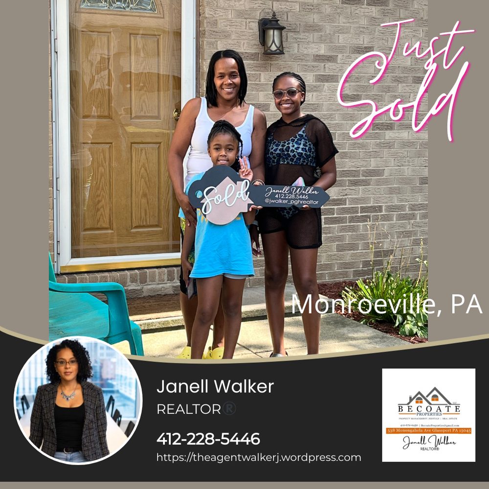 Photo of Janell Walker - Realtor