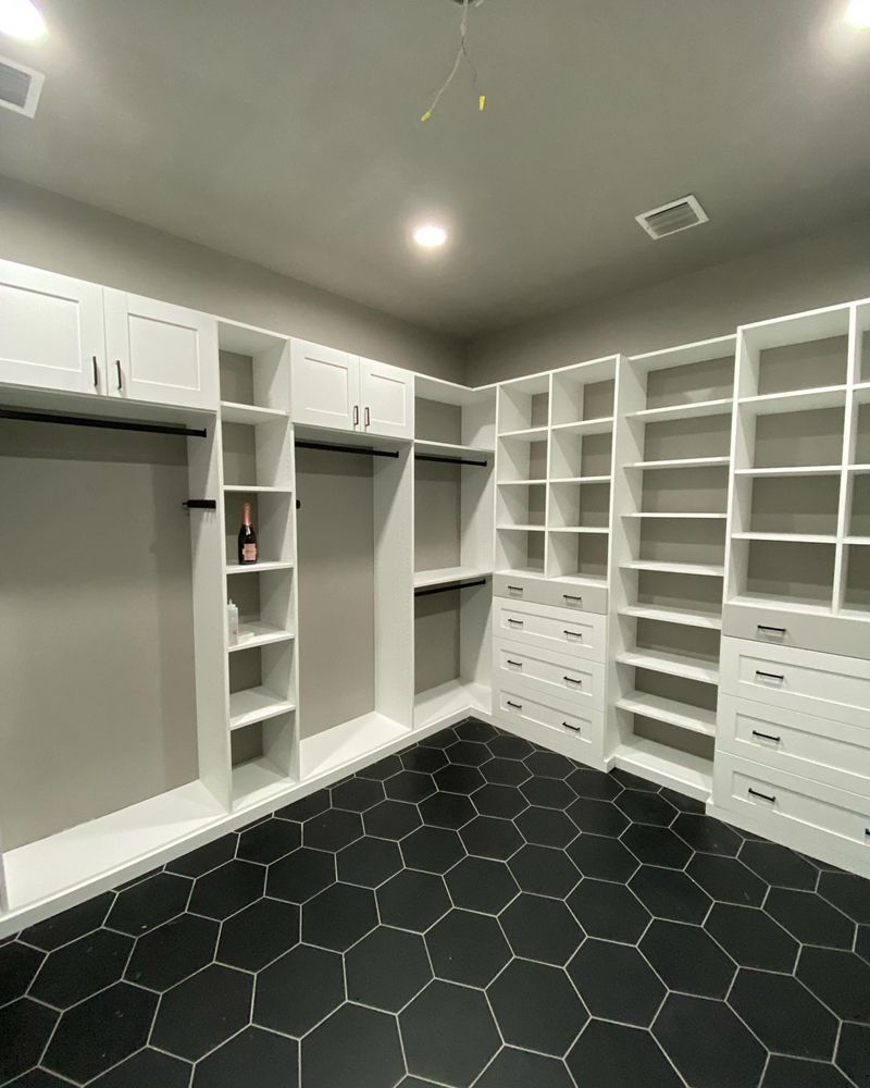 Photo of Closet Factory