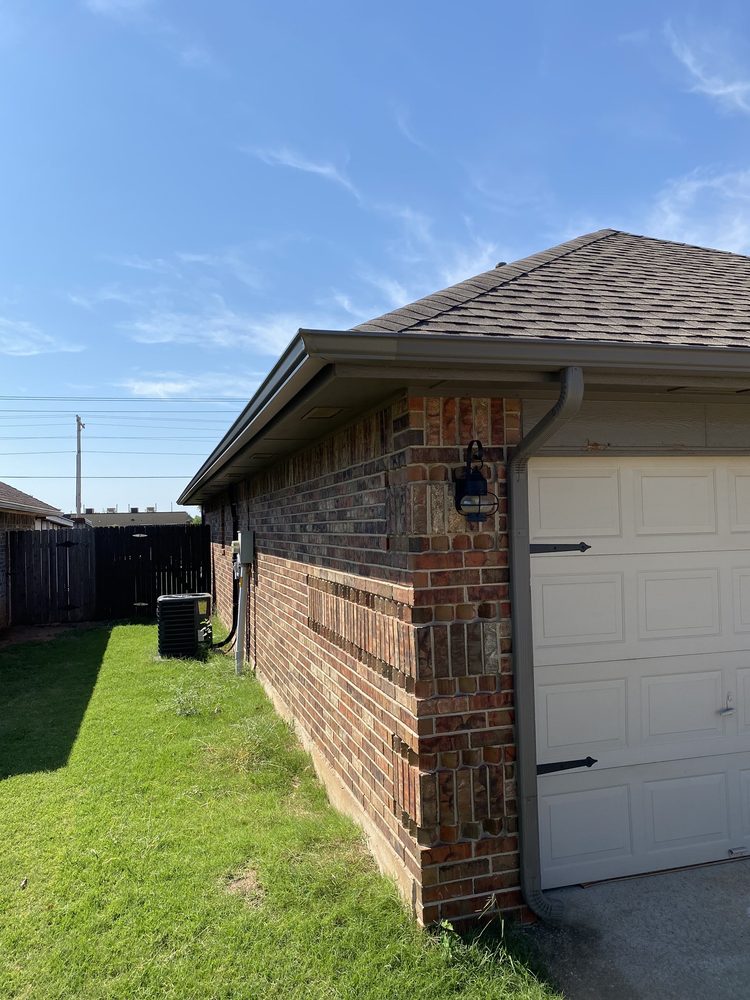 Photo of 4 Seasons Seamless Gutters and More