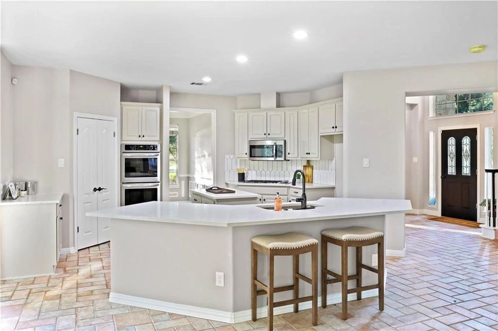 Photo of Cabinets & Countertops Castle