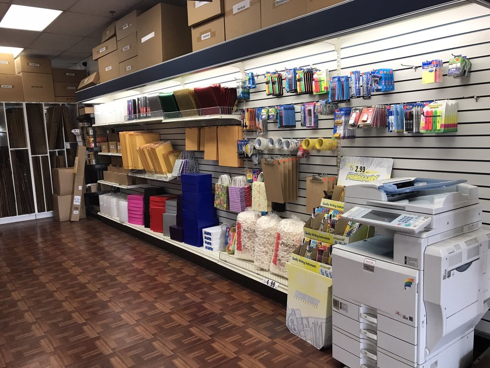 Photo of Postal Max