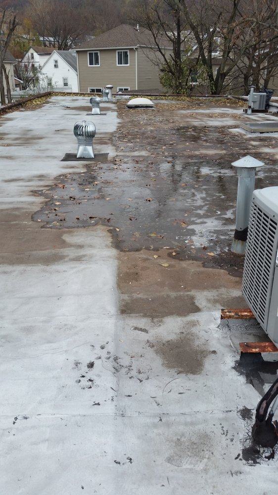 Photo of Amway Roofing