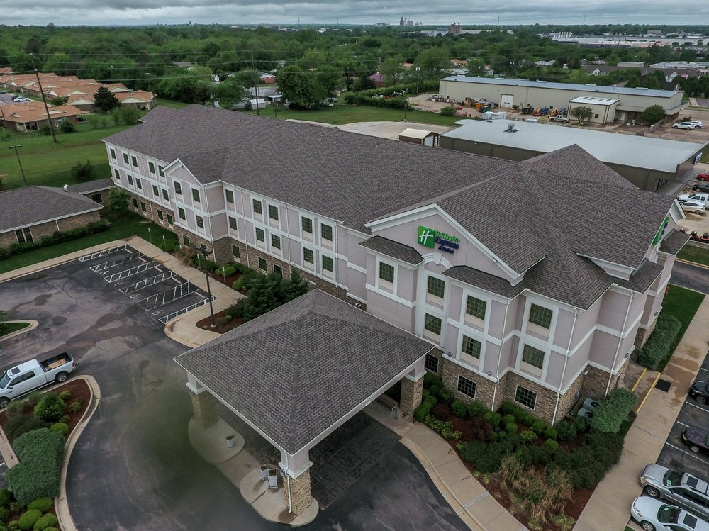 Photo of Advantage Roofing