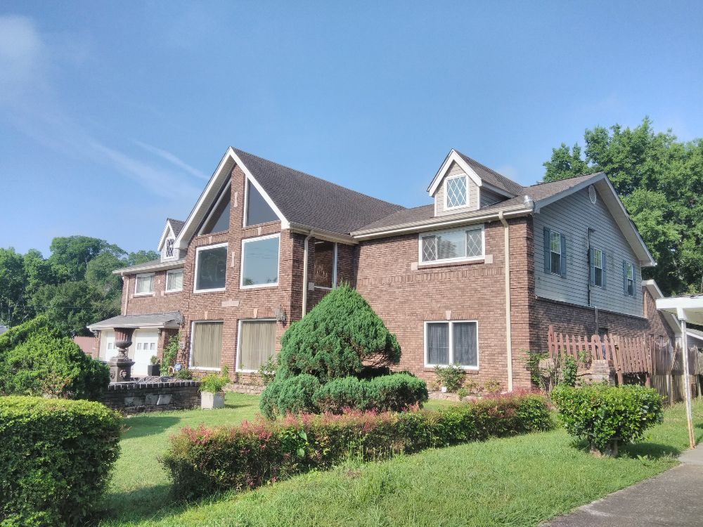Photo of DanielsRoofing Company