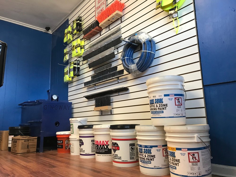 Photo of GemSeal Pavement Products
