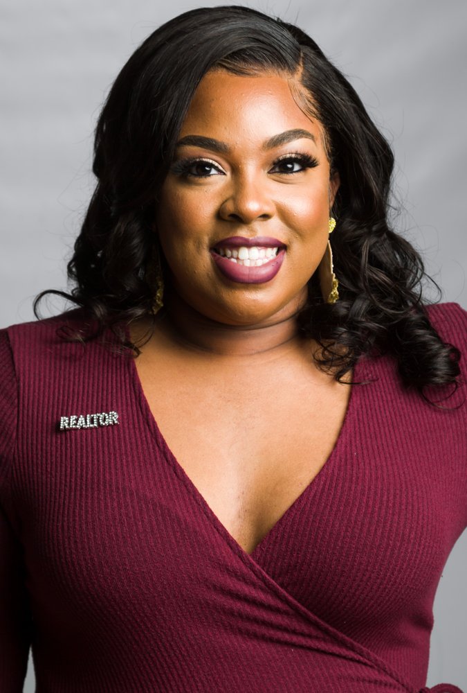 Photo of Victoria Bailey - Keller Williams