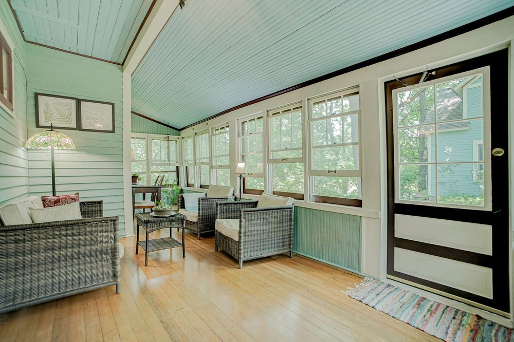 Photo of Anne Anderson Real Estate Group