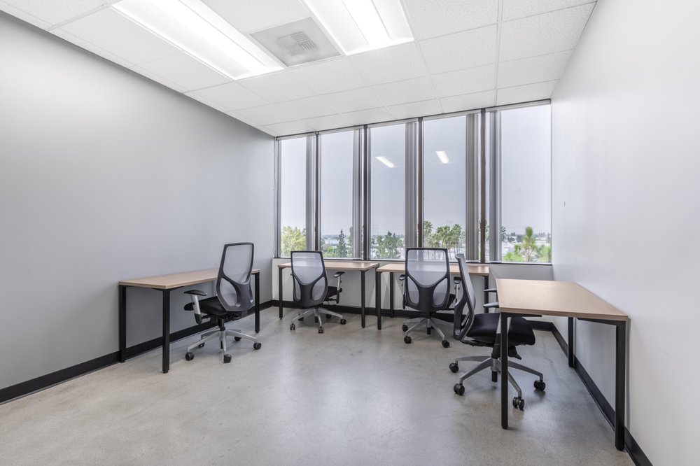 Photo of Regus California Commerce Corporate Center