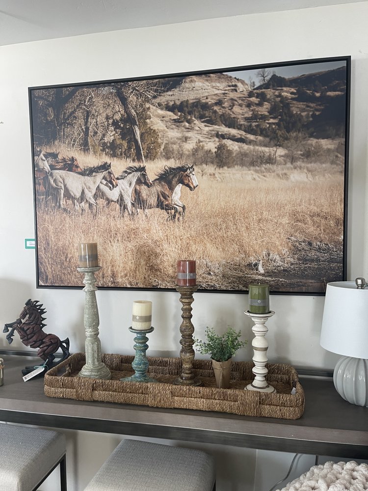 Photo of Spruce Personalized Decor