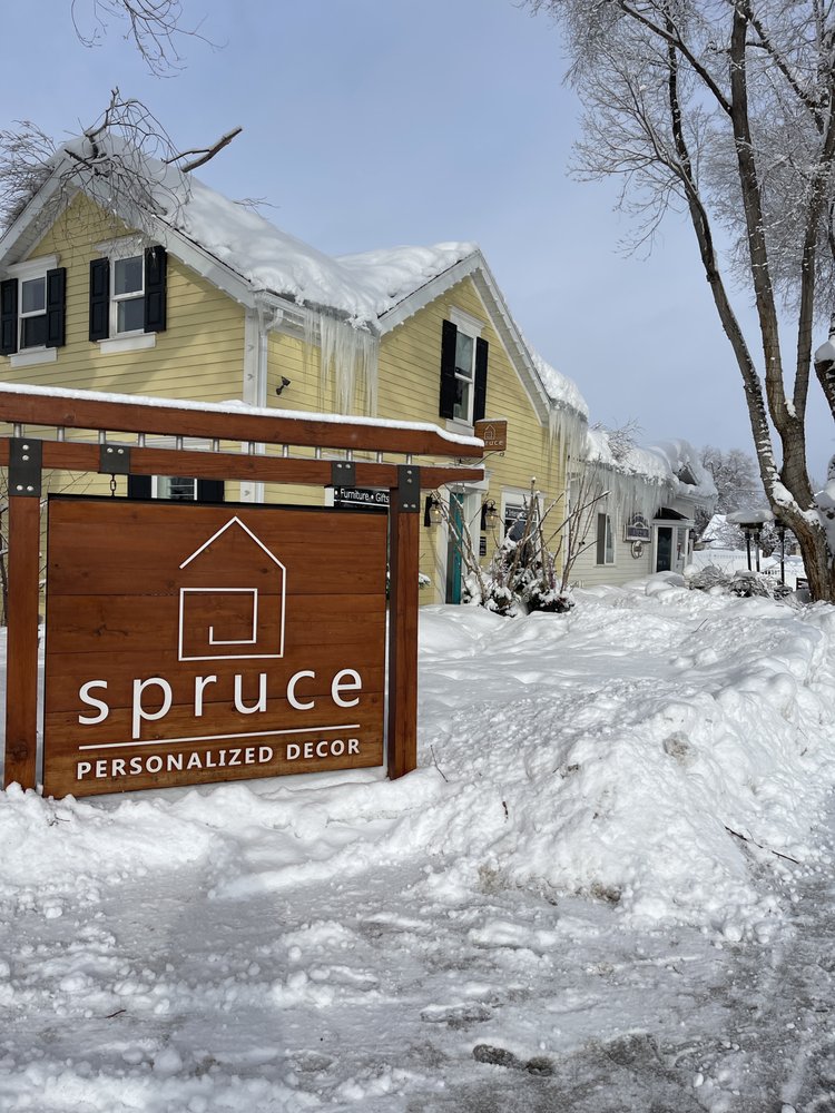 Photo of Spruce Personalized Decor