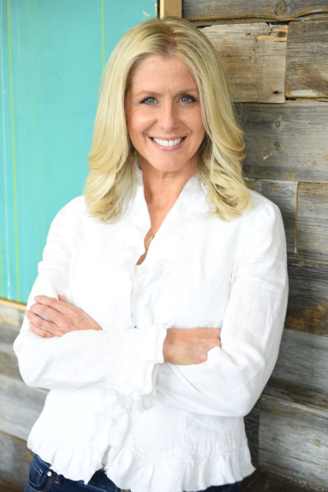 Photo of Michelle Bobart at Guaranteed Rate