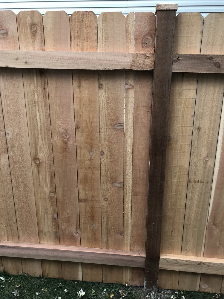 Photo of Link-n-Wood Fence