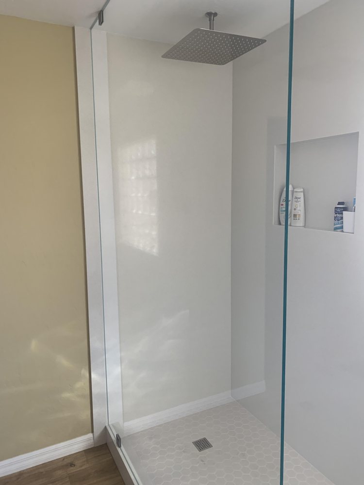 Photo of Vegas Custom Glass