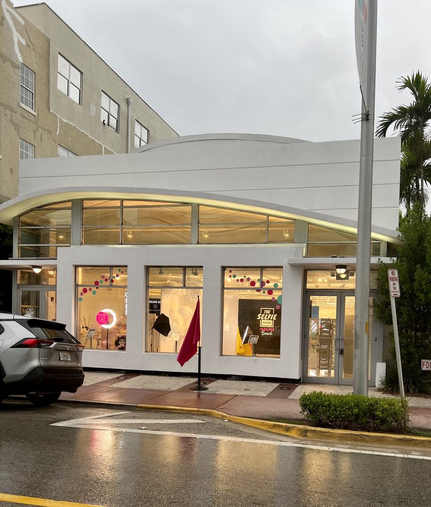 Photo of The Selfie Room Miami Beach