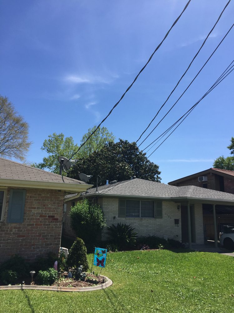 Photo of American Men Roofing