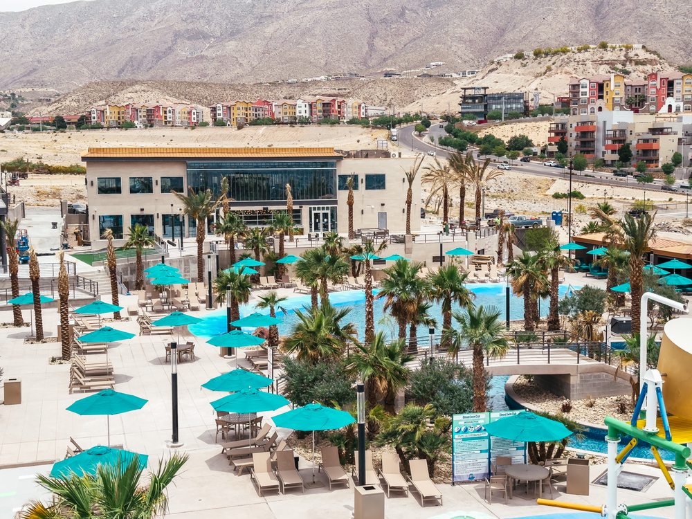 Photo of The Elmont Resort