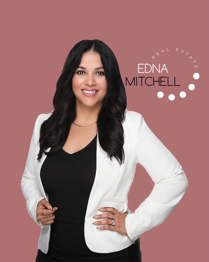 Photo of Edna Mitchell Realtor
