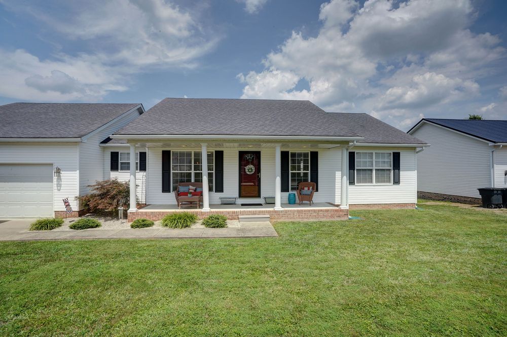 Photo of Gwen Samms - Realtor
