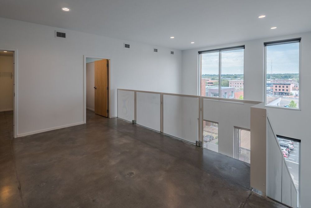 Photo of 219 East Grand Apartments