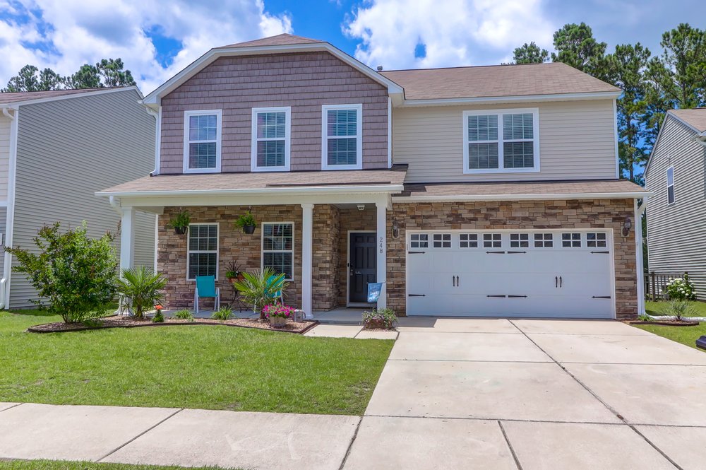 Photo of Suzy Torres- Realtor