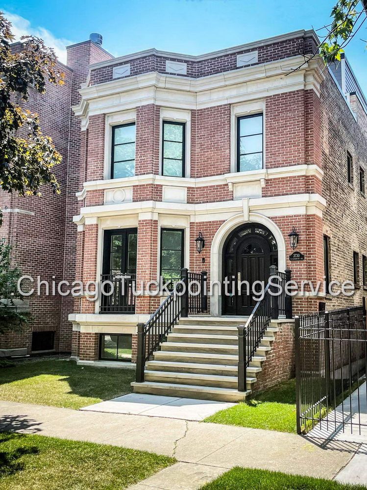 Photo of Chicago Tuckpointing Service - Liam Construction