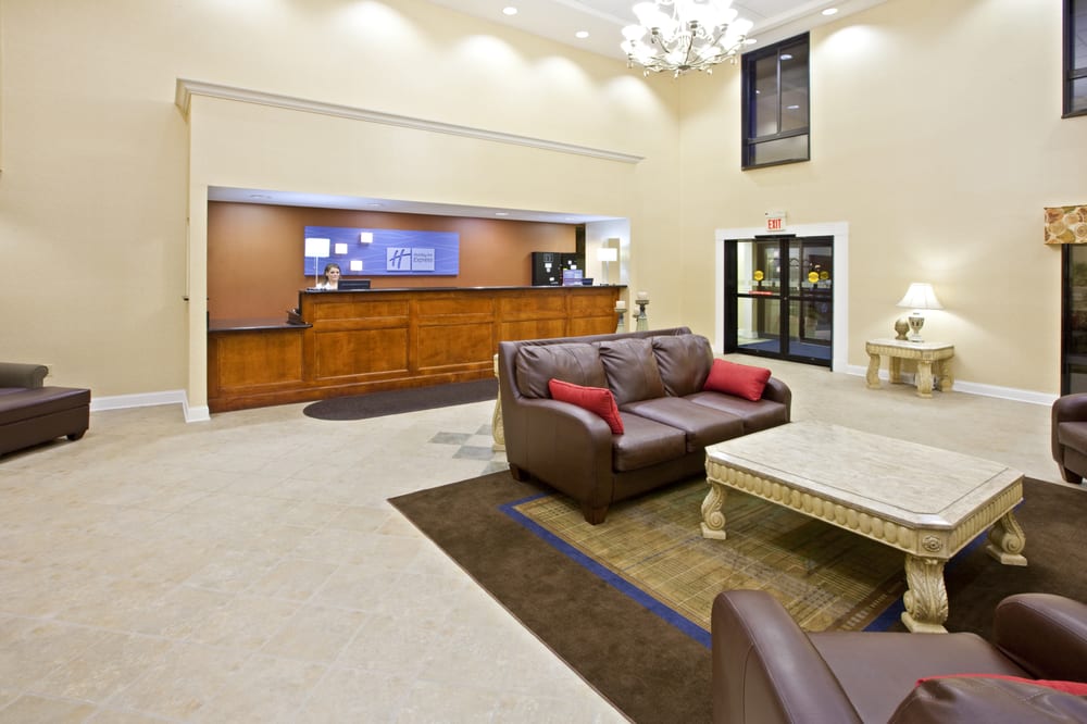 Photo of Holiday Inn Express & Suites Louisville East