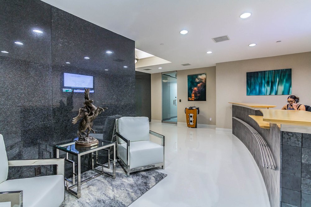 Photo of Skyline Executive Suites