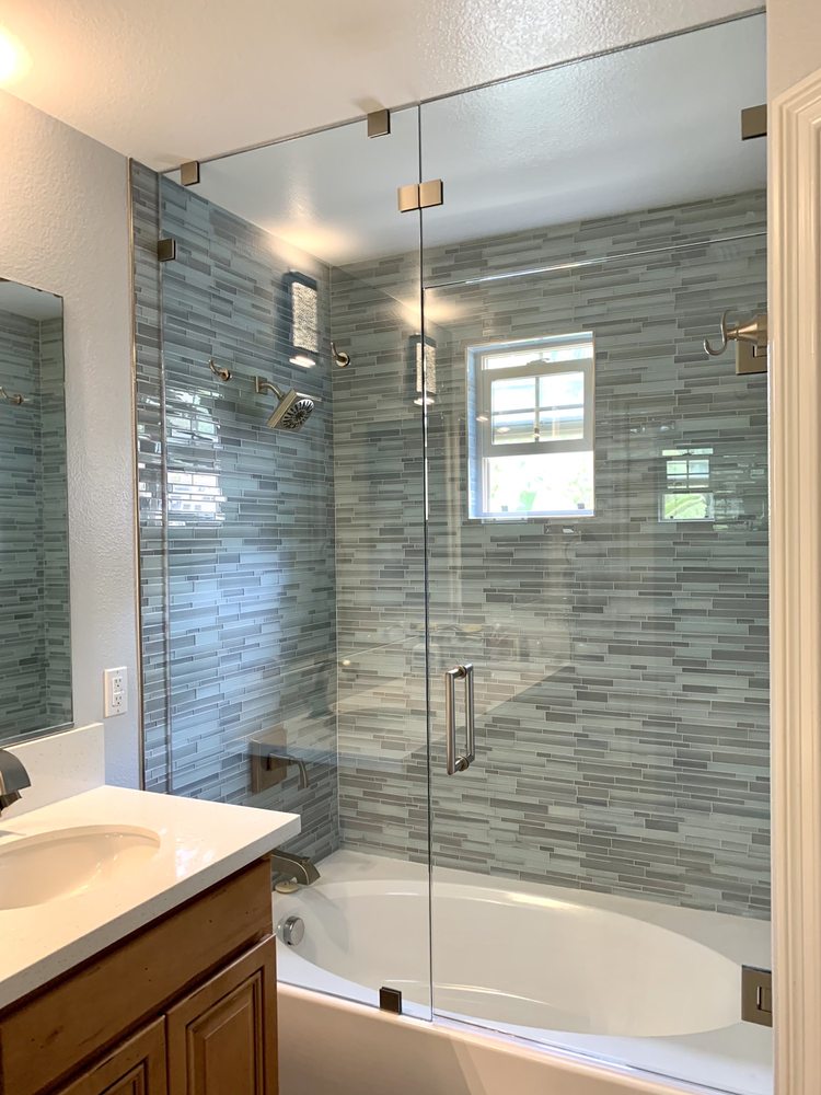 Photo of Discount Glass and Mirror