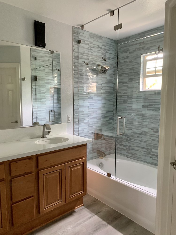 Photo of Discount Glass and Mirror
