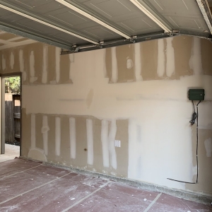 Sacramento Urrutia's Drywall