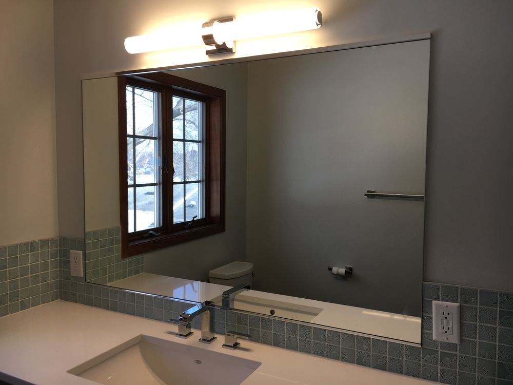 Photo of Besser Glass