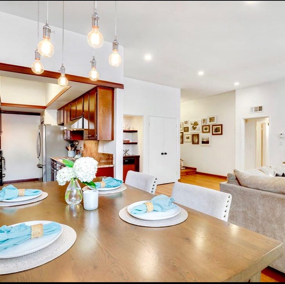 Photo of Nava Lavian - TruLine Realty