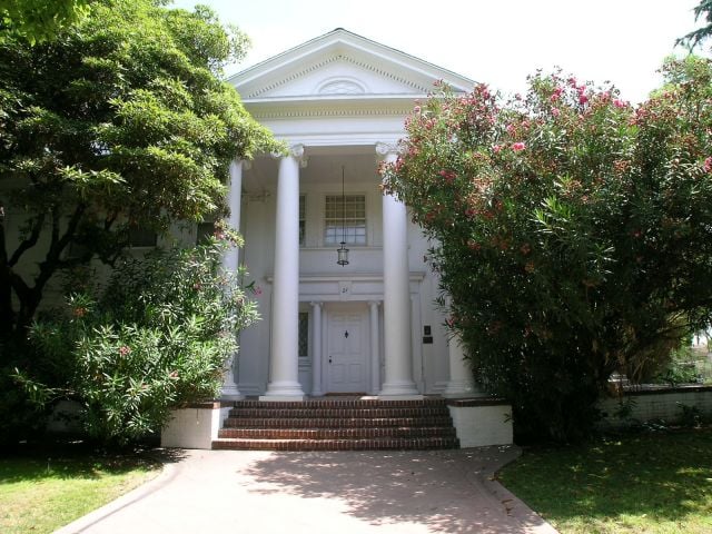 Photo of Robinson Residences