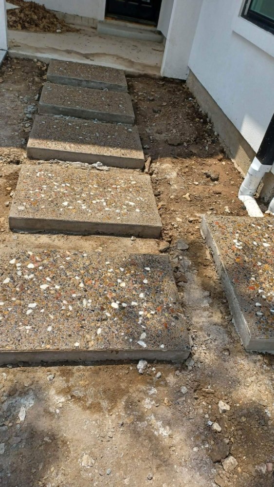 Photo of Flores V Concrete
