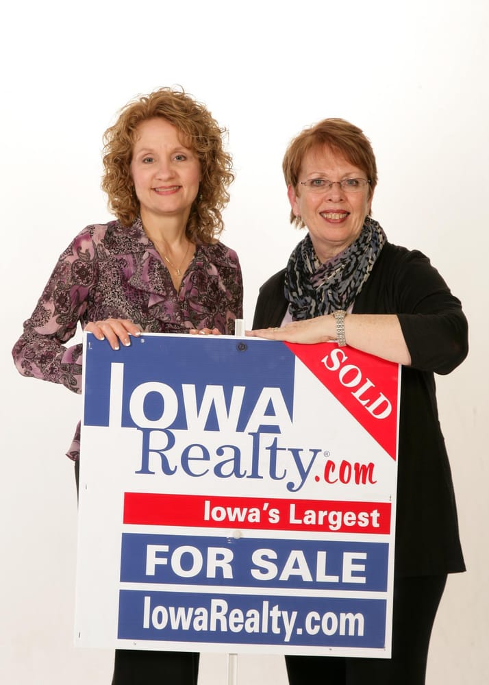 Photo of Iowa Realty Tammy Claiborne & Carole Essy, Realtor