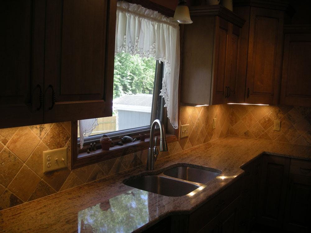 Photo of Minnesota Regrout & Tile