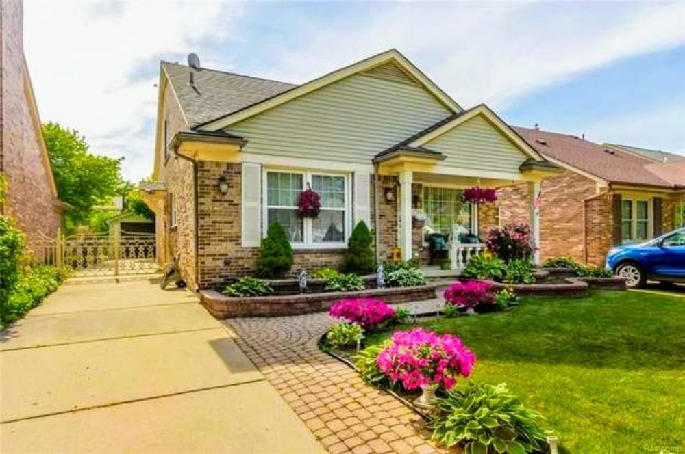 Photo of Greenville Landscaping