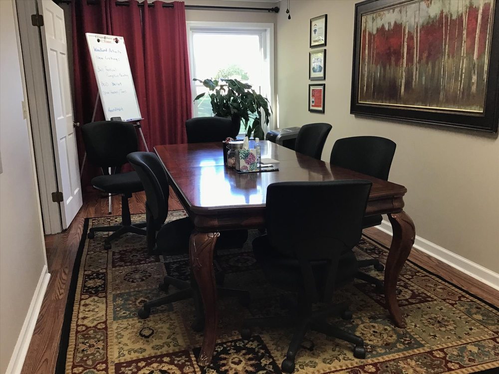 Photo of Andrea Crawford - RE/MAX Unlimited