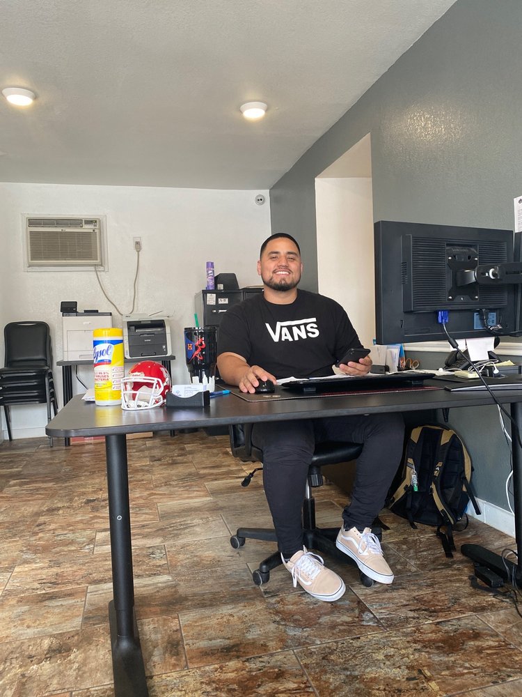 Photo of Allstate Insurance Agent: Carlos Bernal