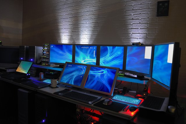 Photo of Midway Computer Geeks
