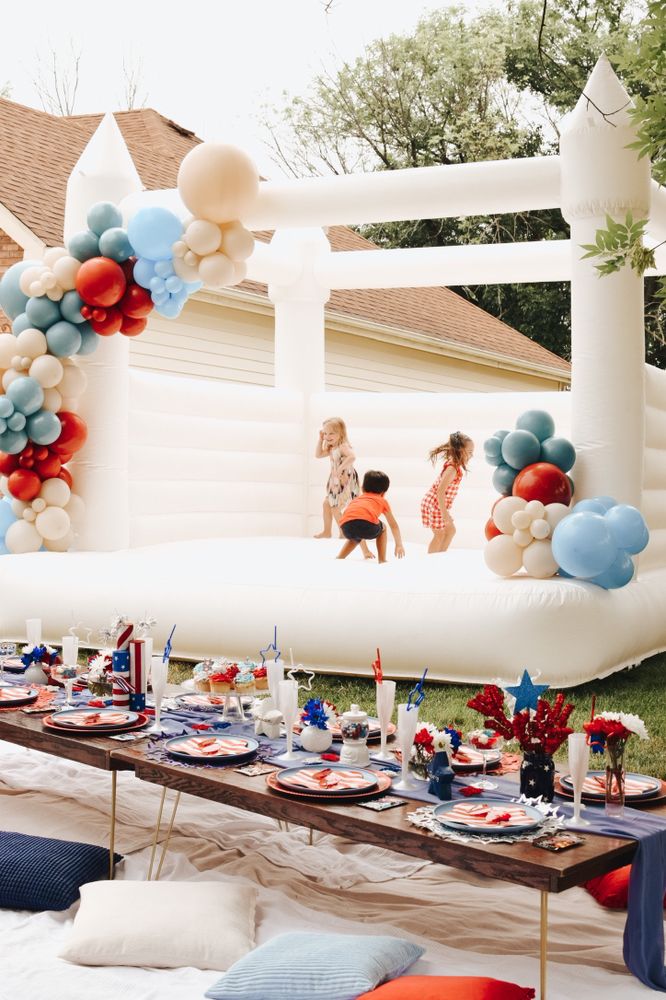 Photo of Picnic House STL