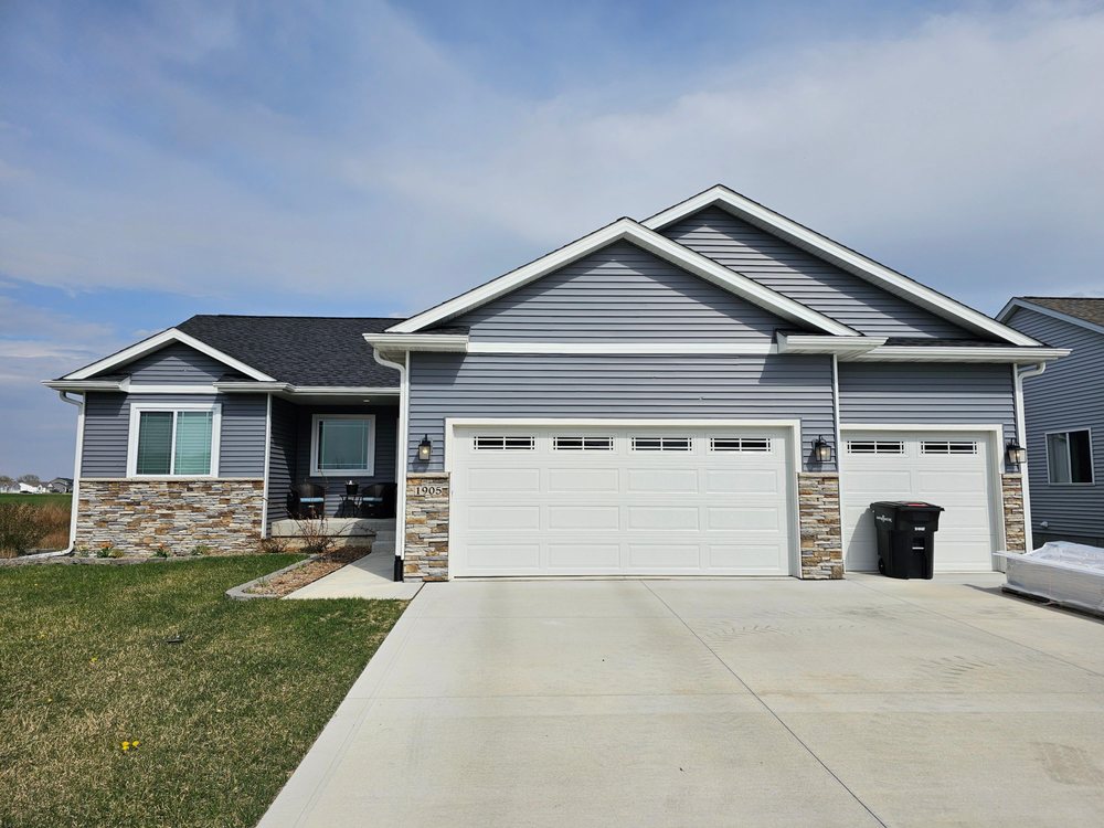 Photo of Right Roofing & Siding