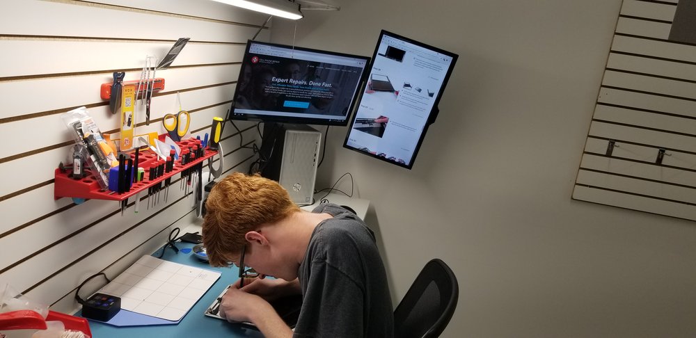 Photo of CPR Cell Phone Repair Mequon