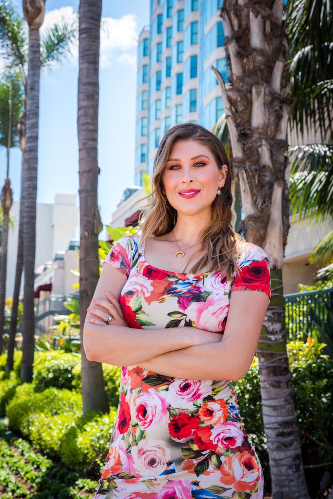 Photo of Ashley Earle