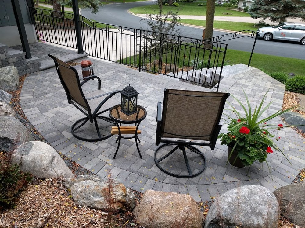 Photo of Beds and Borders Landscape Design